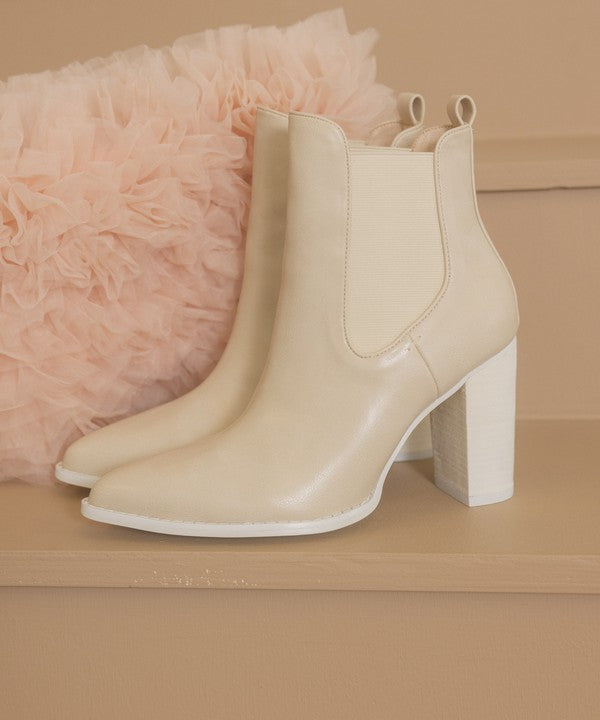 Oasis Society Esmee - Chelsea Boot Heel