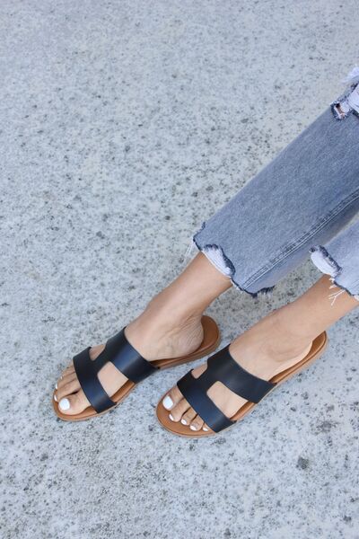 Forever Link Cutout Open Toe Flat Sandals